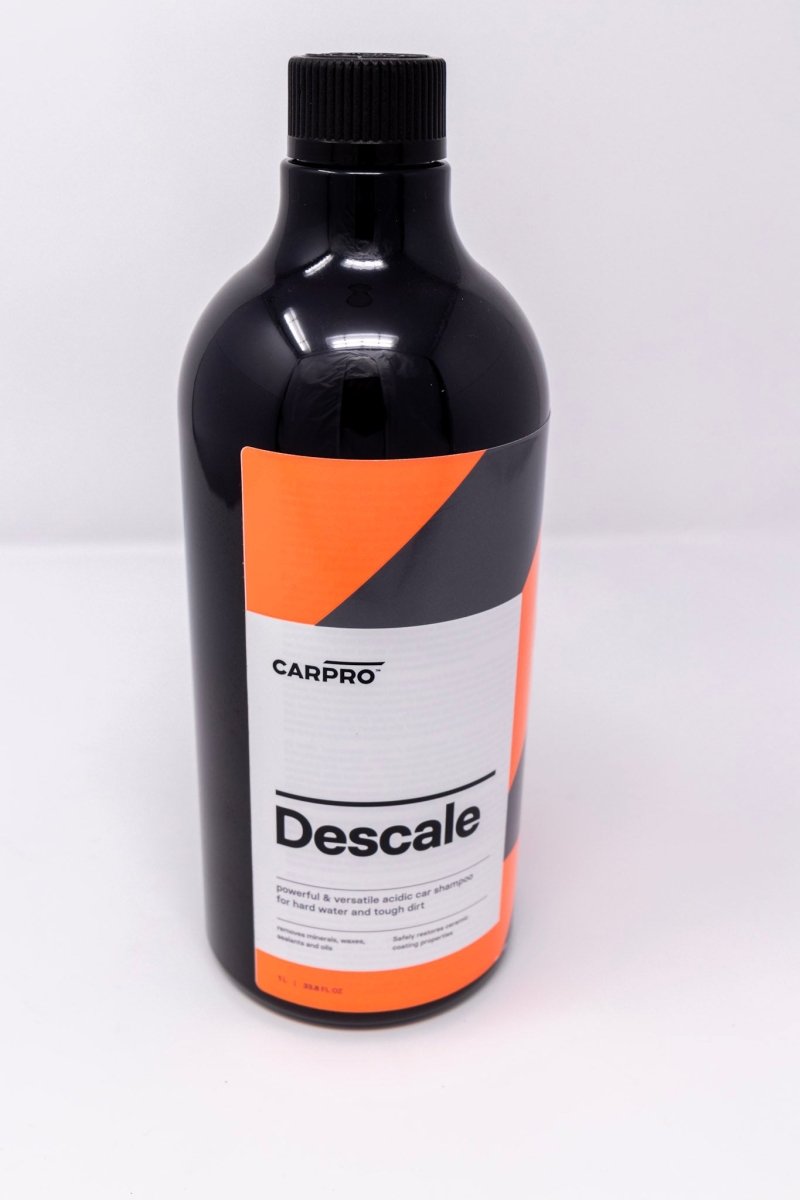 CARPRO DeScale Acid-Based Car Wash